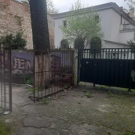 Studio Calea Victoriei Апартаменты *